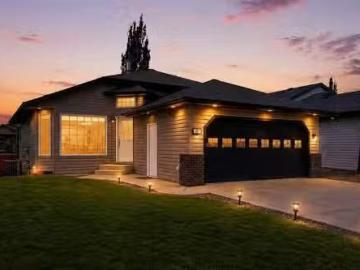 101 Oldring Crescent, Red Deer, AB, T4P 0B9 house for sale.