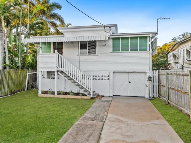 101 Livingstone Street, BERSERKER, QLD 4701