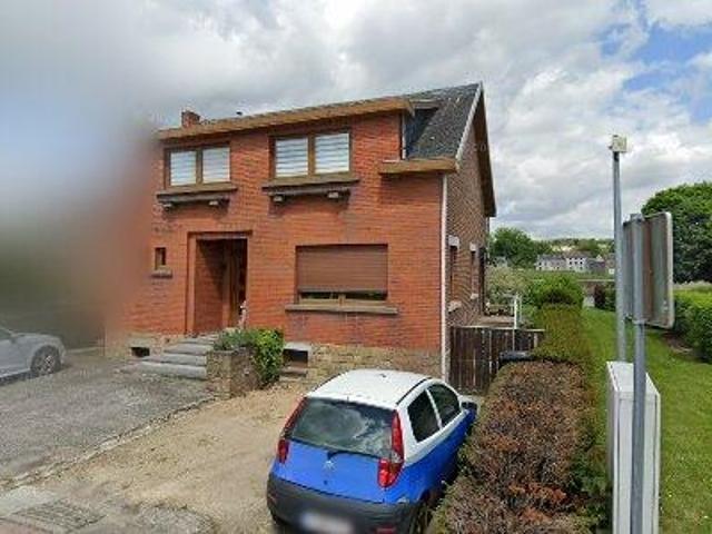 101 m2 apartment for rent in Andenne