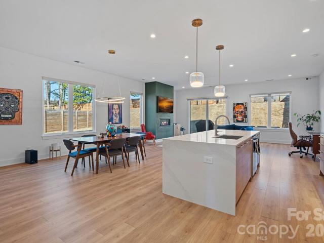 101 Mattoon St, Charlotte, NC 28216 | MLS #4394