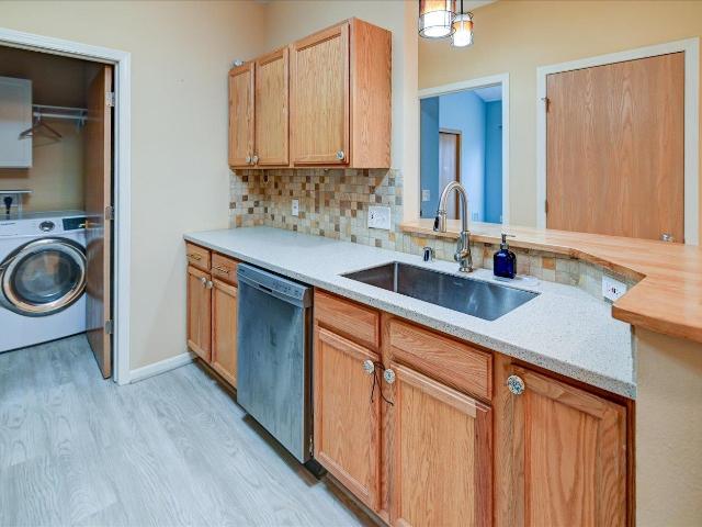 101 Metro Ter, Unit 303, Madison, WI 53718 | MLS #2023