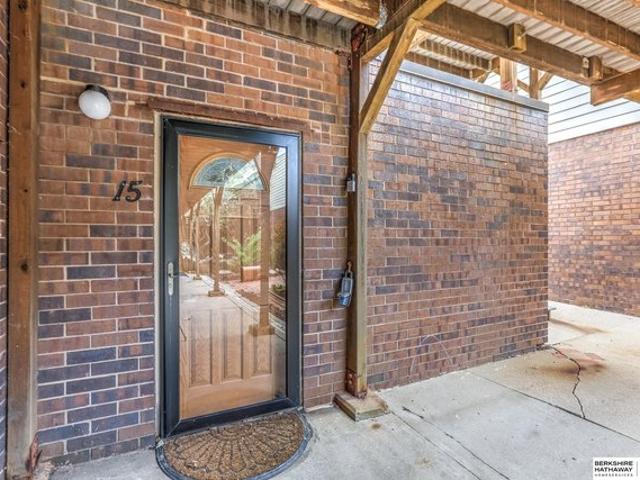 101 N 69th St Apt 15, Omaha, NE 68132