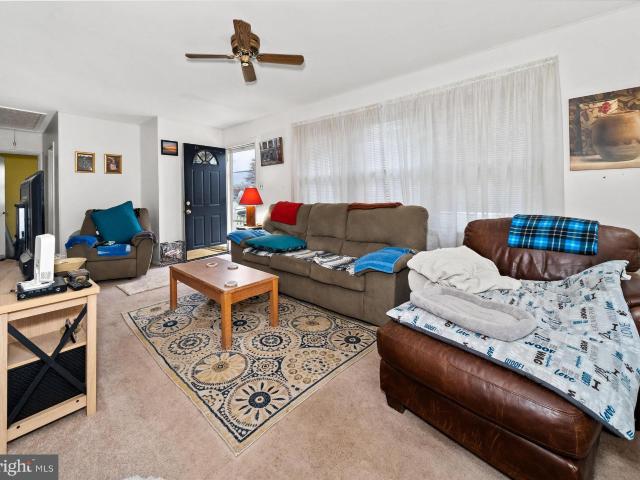 101 N Brownleaf Rd, Newark, DE 19713 | MLS #DENC2100