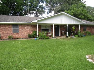101 N Meadowbrook Drive