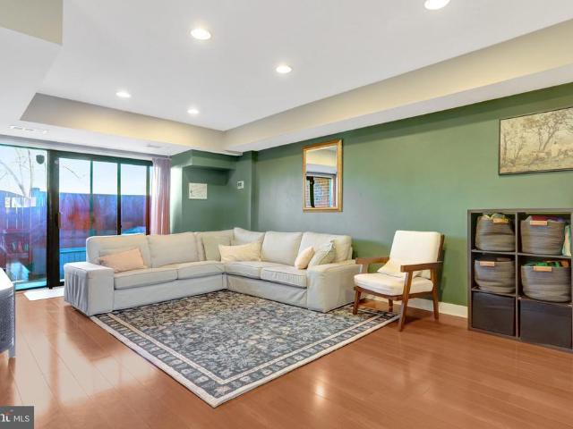 101 Skyhill Road # 102