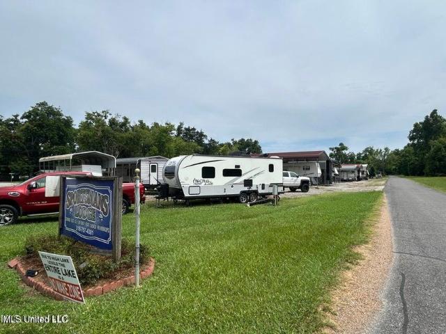101 Sportsman Lane