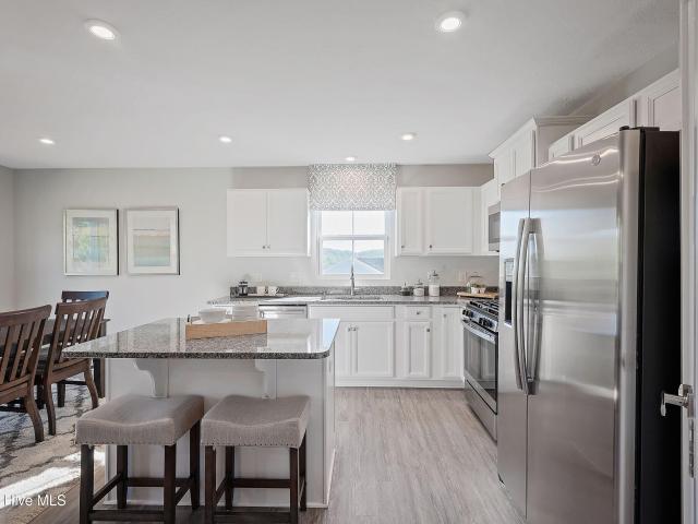 101 Padma ST