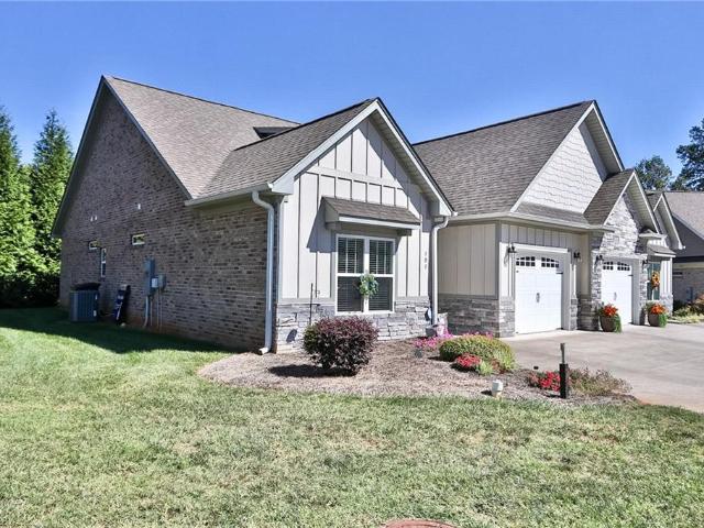 101 Parkview Drive