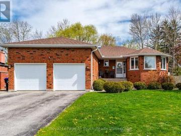 101 Peel Street, Penetanguishene, ON, L9M 1C3 house for sale | Listing ID S13152 | Royal LePage