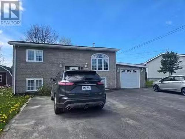 101 Queen Street, Stephenville, NL, A2N 2N1 house for sale.