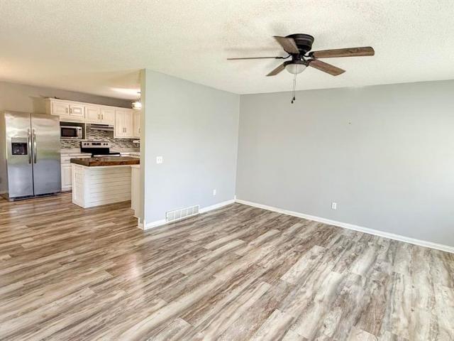 101 Robin Drive