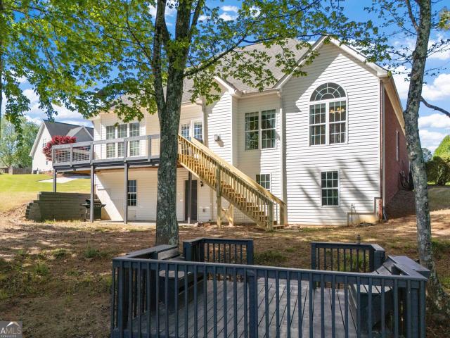 101 Retreat Way