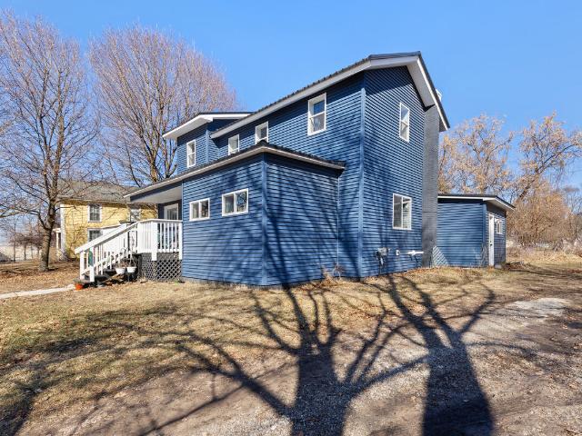 101 River Court