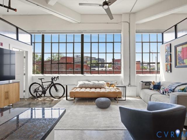101 W Marshall Street U41