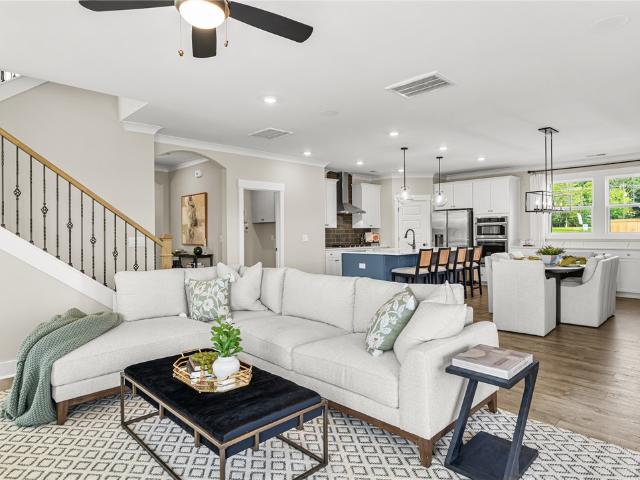 101 Walnut Trace Court