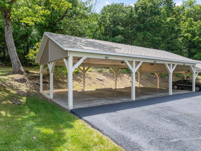 101 Westwood Drive # 101