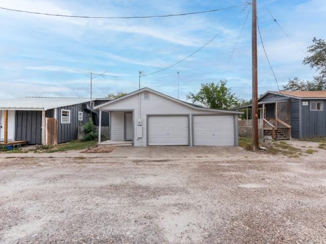 101 White Point Trail