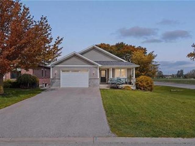 101 Tuffy Macdougall Court, Harriston, ON, N0G 1Z0 house for sale | Listing ID 40839 | Royal LePage