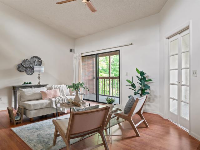 101 turtle creek rd 10
