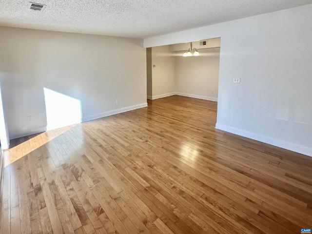 101 Turtle Creek Rd # 5