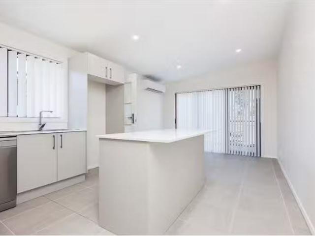 101A Dimmock St, Singleton House for rent Listed by Jess Page.