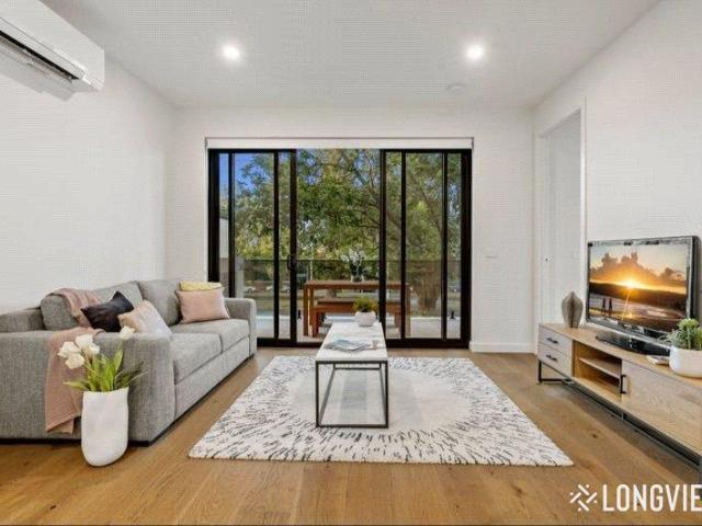 102/462 dandenong road, caulfield north, vic, 3161