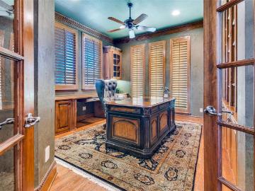 1024 Merlot Drive