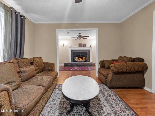 1024 French Road