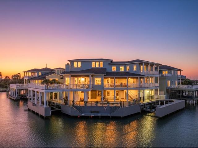1024 Private Rd E, Port Aransas, TX 78373 | MLS #466250