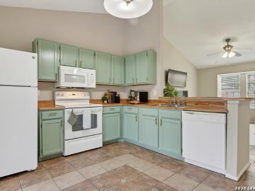 10254 Dover Ridge, Unit 806