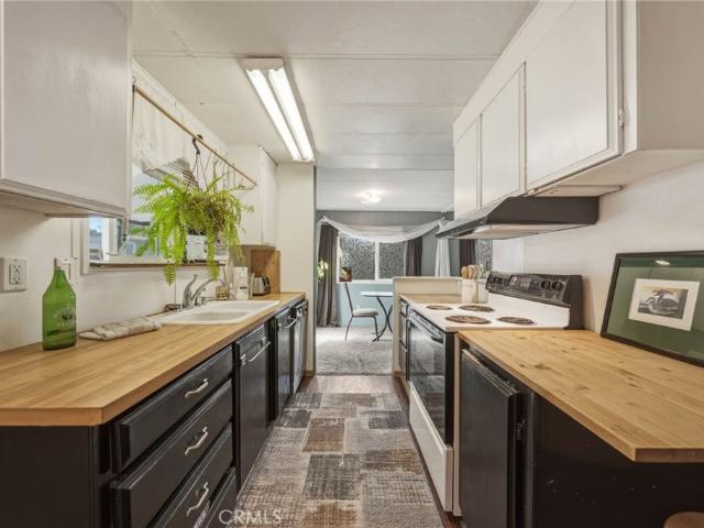 1025 Martin Street 19
