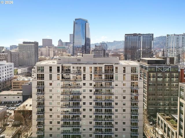 1025 NW Couch St, Unit 717, Portland, OR 97209 | MLS #374437