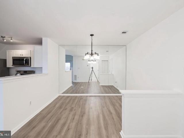 1025 Gardenview Loop # 301
