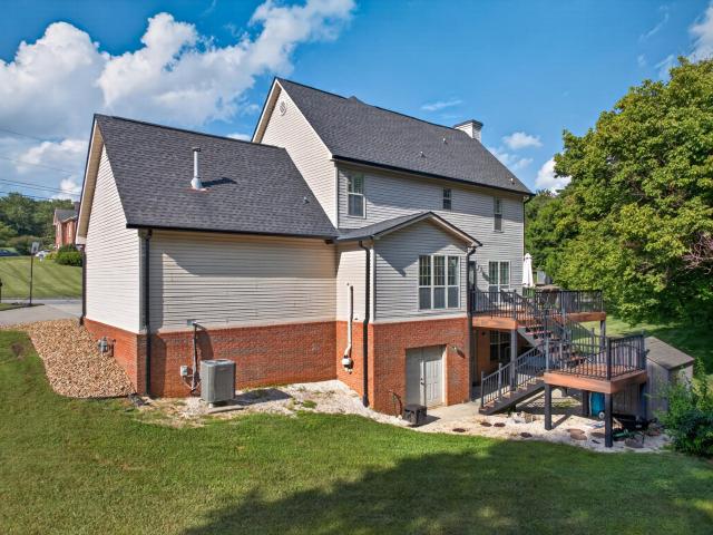 1025 Hickory View Drive