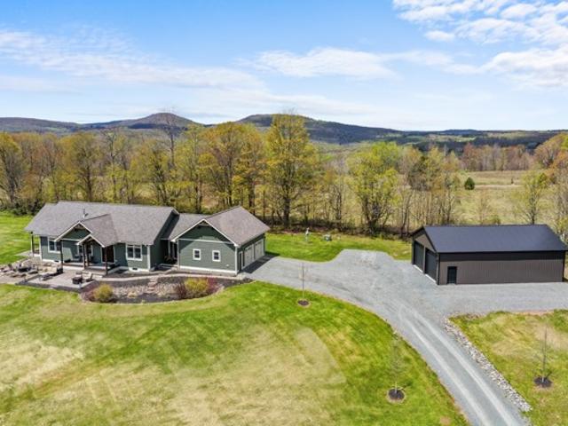 1025 Hobart Hill Road