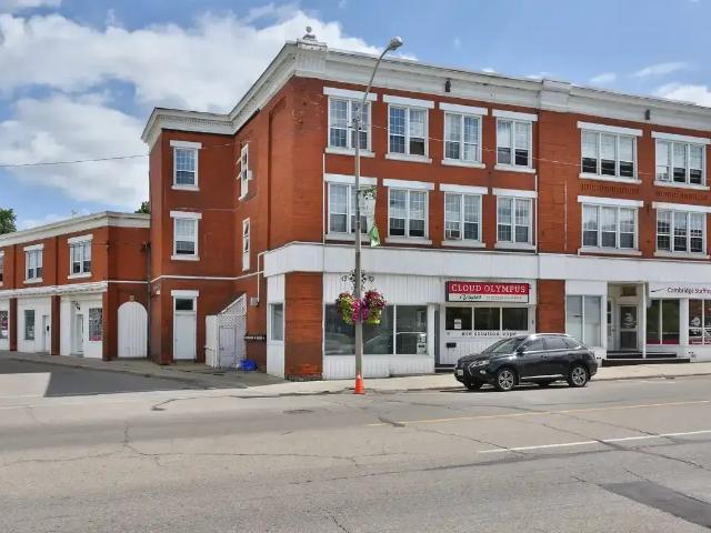 1025 King Street East