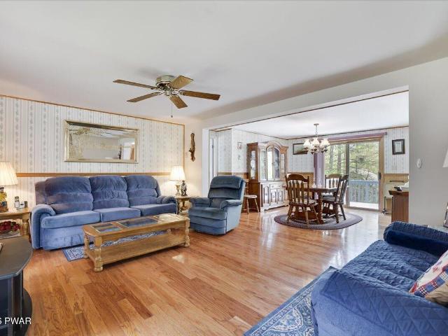 1025 Lake Shore Drive