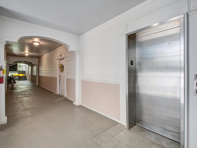 1025 Riverland Woods Place Apt 214