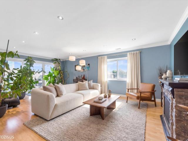 1025 s fernandez avenue # 2d