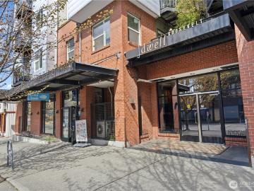 1026 NE 65th St, Unit A302, Seattle, WA 98115 | MLS #2511