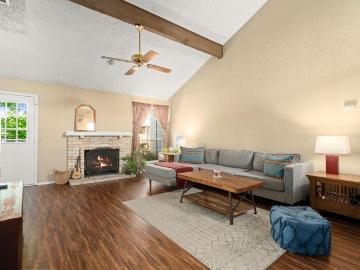 1026 Verbena Dr