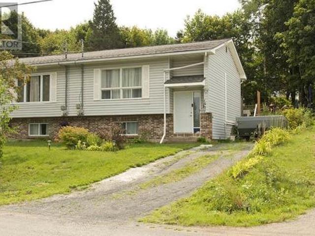 1027 Marie Crescent, Kentville, NS, B4N 4K4 house for sale | Listing ID 202620 | Royal LePage