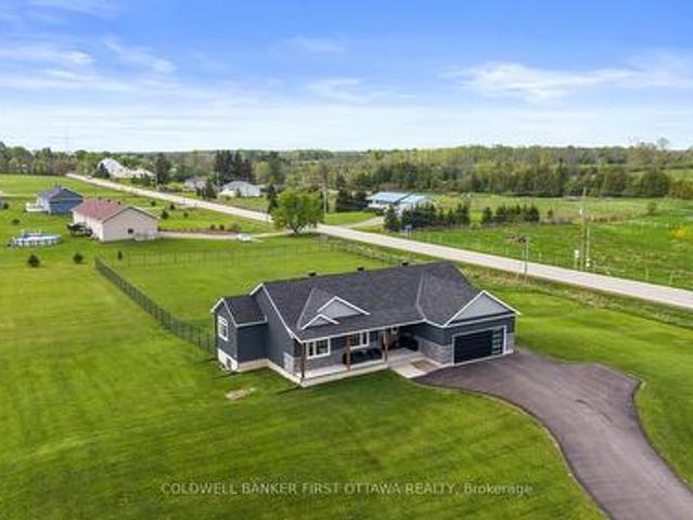 1027 Matheson Drive, Montague, ON, K7A 5B8 house for sale | Listing ID X13648 | Royal LePage