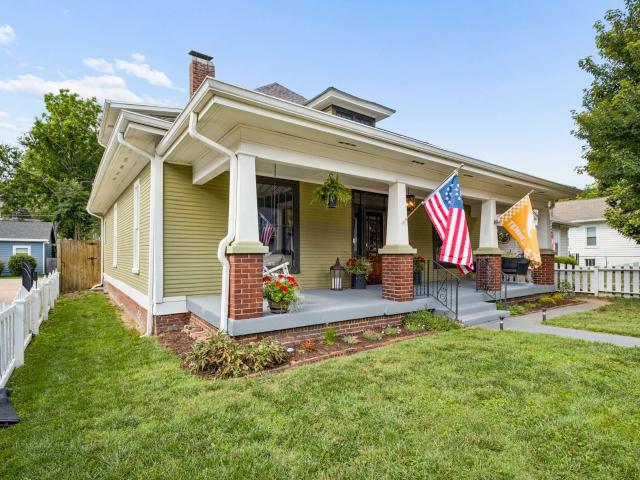1027 Chicamauga Ave