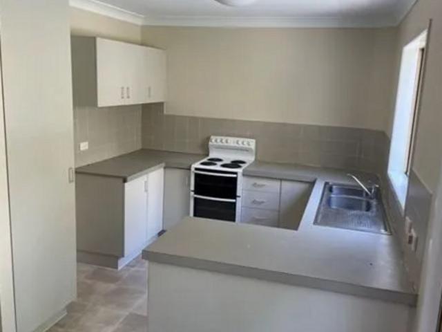 10/27 Kadumba Street, Yeronga QLD 4104 Matthews Real Estate