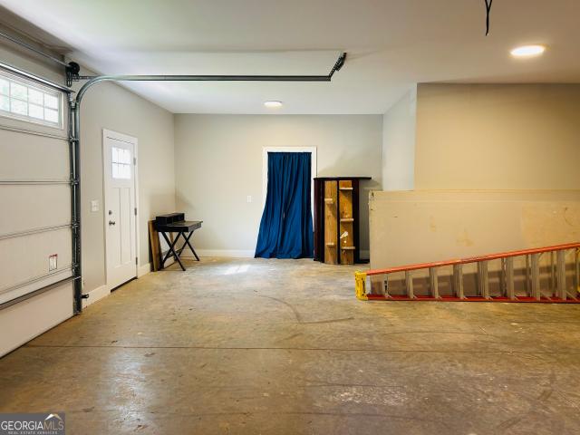 1027 Roberts Road
