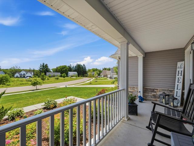 10282 High Meadow