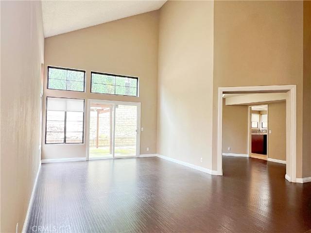 10288 Northridge
