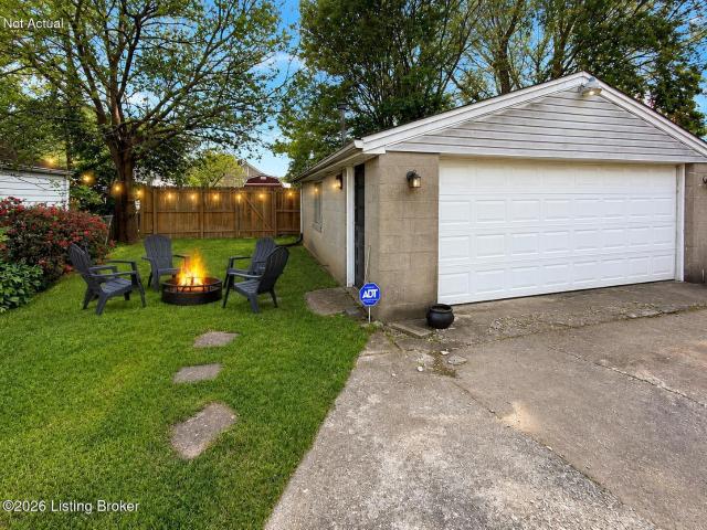 1028 Berry Blvd