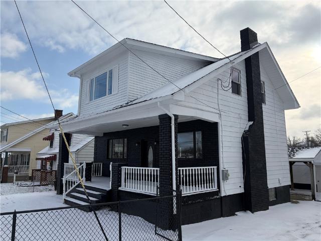 1028 Broad